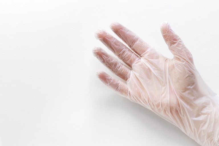 正しい手袋の使い方とその他の感染対策